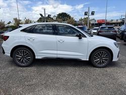 2025 Audi Q3 35 TFSI S line edition