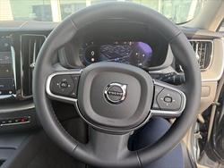 2024 Volvo XC60 Plus B5