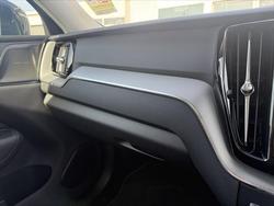 2024 Volvo XC60 Plus B5