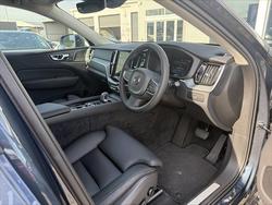 2024 Volvo XC60 Plus B5