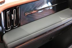 2025 GAC M8 PHEV Luxury
