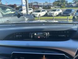 2019 Toyota Hilux SR5