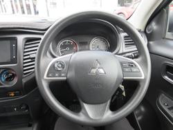 2023 Mitsubishi Triton GLX