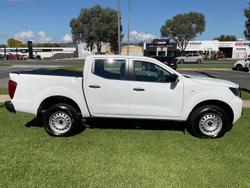 2024 Nissan Navara SL