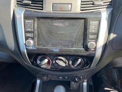 2024 Nissan Navara SL