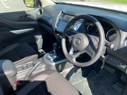 2024 Nissan Navara SL