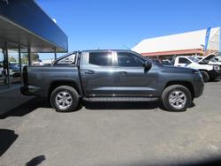 2026 Nissan Navara ST