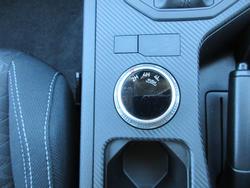 2026 Nissan Navara ST