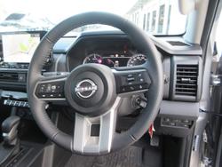 2026 Nissan Navara ST