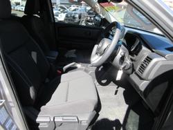 2026 Nissan Navara ST