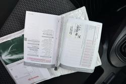 2016 Toyota Hilux Workmate TGN121R 4x2 Glacier White