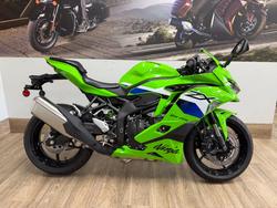 Kawasaki Ninja 400 ZX-4RR KRT