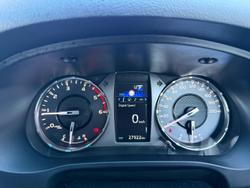 2024 Toyota Hilux SR5 48V