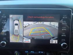 2024 Toyota Hilux SR5 48V