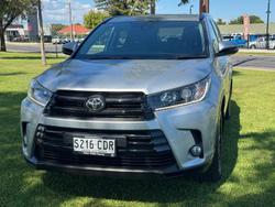 2019 Toyota Kluger Black Edition