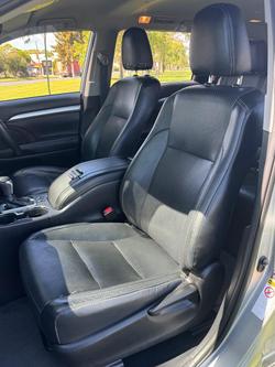 2019 Toyota Kluger Black Edition