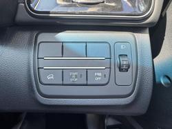 2025 Mahindra XUV3XO AX7L