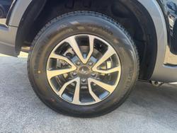 2025 Mahindra XUV3XO AX7L