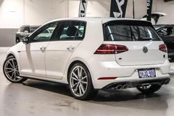 2017 Volkswagen Golf R Wolfsburg Edition