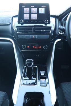 2021 Mitsubishi Eclipse Cross PHEV ES