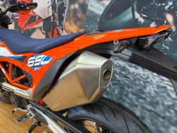 2024 Ktm 690 SMC R ORANGE