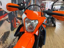2024 Ktm 690 SMC R ORANGE