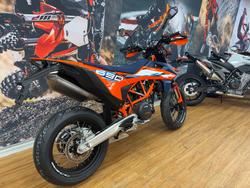 2024 Ktm 690 SMC R ORANGE