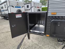 2026 JB Caravans Dirt Road Xtreme 21'6 Rear Door Club Lounge