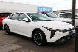 2025 Kia K4 Sport