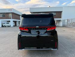 2024 Toyota Vellfire Hybrid Z Premier
