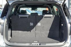 2025 Ford Everest Platinum