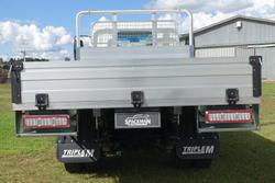 2001 Hino DUTRO Mono White