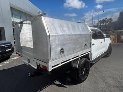 2021 Nissan Navara SL