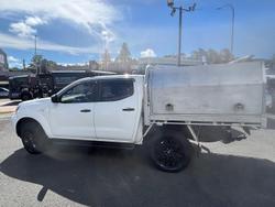 2021 Nissan Navara SL