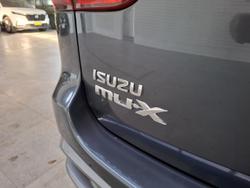 2017 Isuzu MU-X LS-U