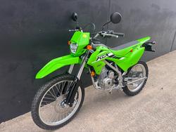 2025 Kawasaki KLX150 GREEN