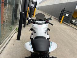 2026 CFMOTO 450 SR ABS NEBULA WHI