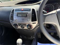 2012 HYUNDAI i20 ACTIVE PB MY12 White
