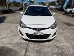 2012 HYUNDAI i20 ACTIVE PB MY12 White