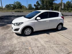 2012 HYUNDAI i20 ACTIVE PB MY12 White