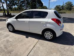 2012 HYUNDAI i20 ACTIVE PB MY12 White