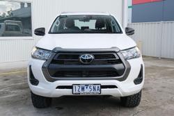 2024 Toyota Hilux SR 48V