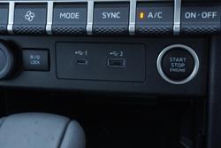 2025 Mitsubishi Triton GLS