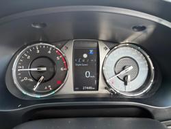 2023 Toyota Hilux SR5