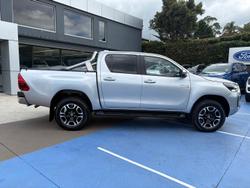 2023 Toyota Hilux SR5