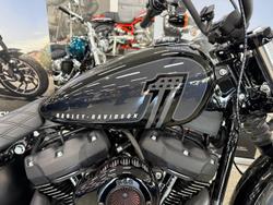 2024 Harley-Davidson Street Bob 114 (FXBBS) Softail Black