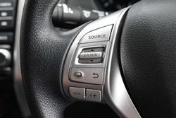 2019 Nissan Navara SL