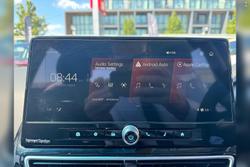 2025 Mahindra XUV3XO AX7L