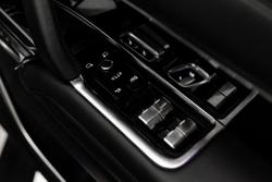 2023 Land Rover Range Rover P530 HSE