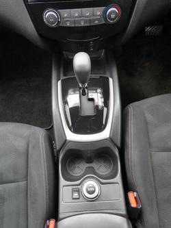 2015 Nissan X-TRAIL ST